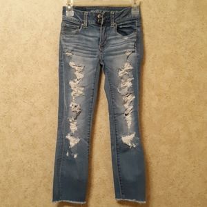 American Eagle junior Artist Crop jeans size 0